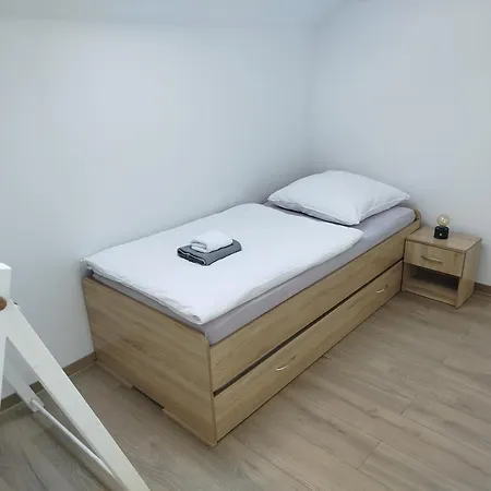 Design 2 - Apartment *