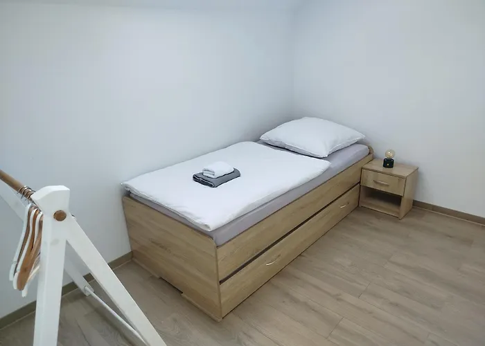 Design 2 - Apartment *